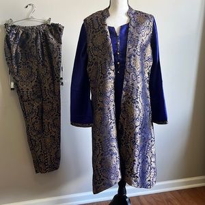 Pakistani, Indian 3 piece waistcoat outfit with shirt, waistcoat and trousers.